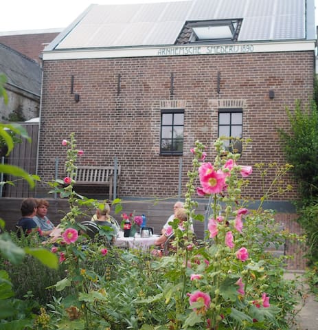 Luxe en zelfstandige woning in centrum Arnhem