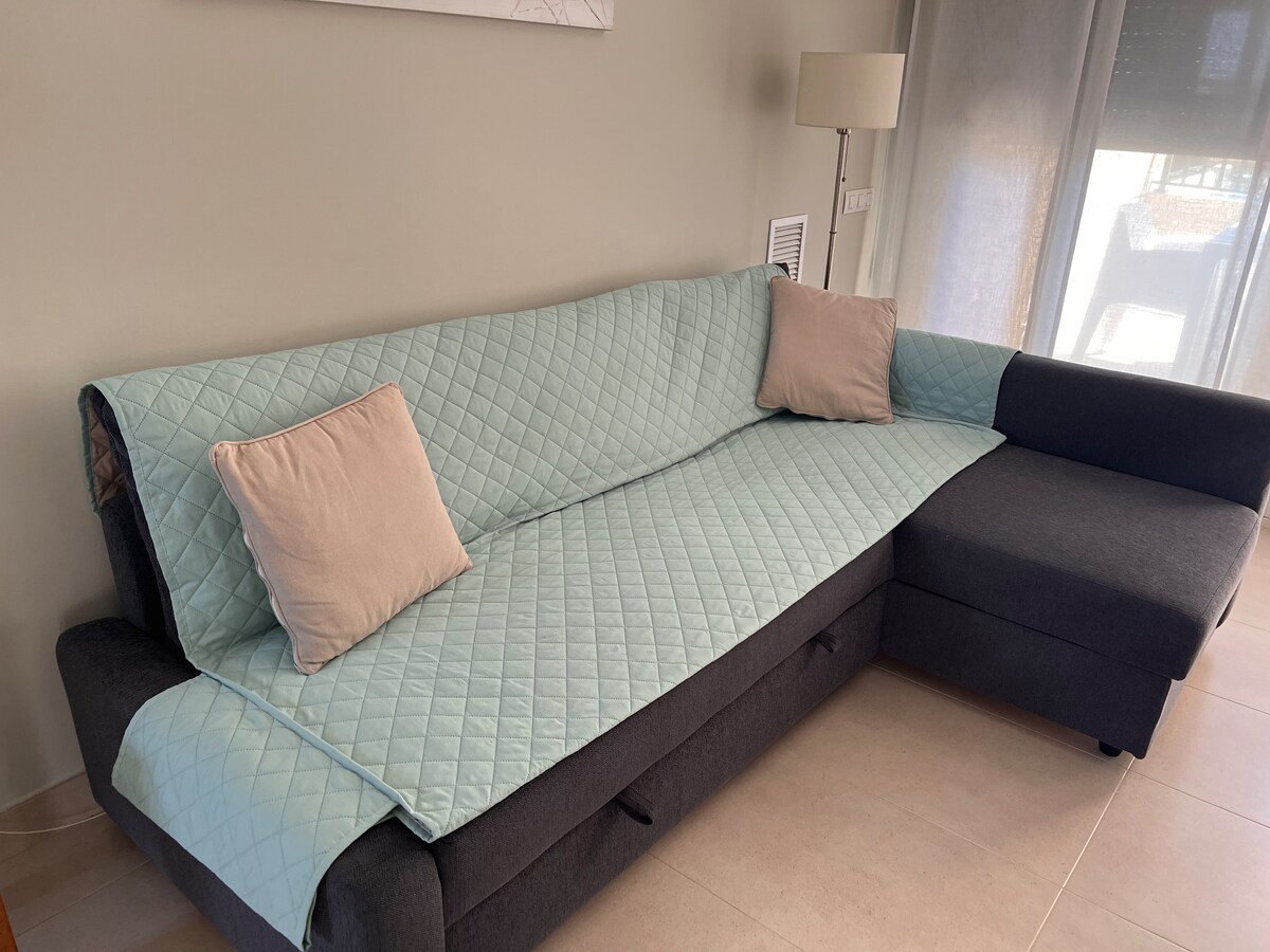 Top performing Airbnb: Cozy apartment next to the sea in Alboraia / Alboraya