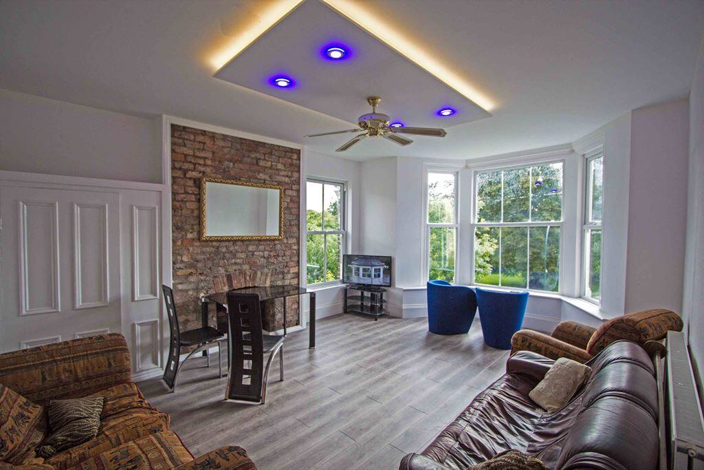 Shared Lounge