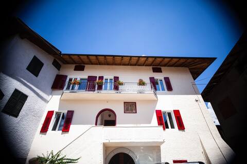 WELCOME GUESTS ON THE 1ST FLOOR! (022252AT615605)