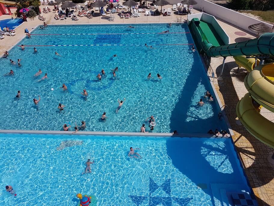 Vue aérienne piscine 1
