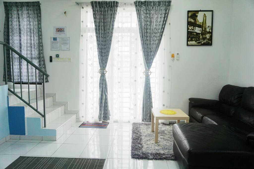 Simple beauty hall