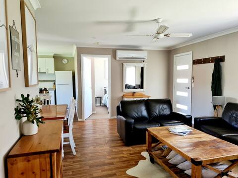Rundles Retreat - two bedroom home