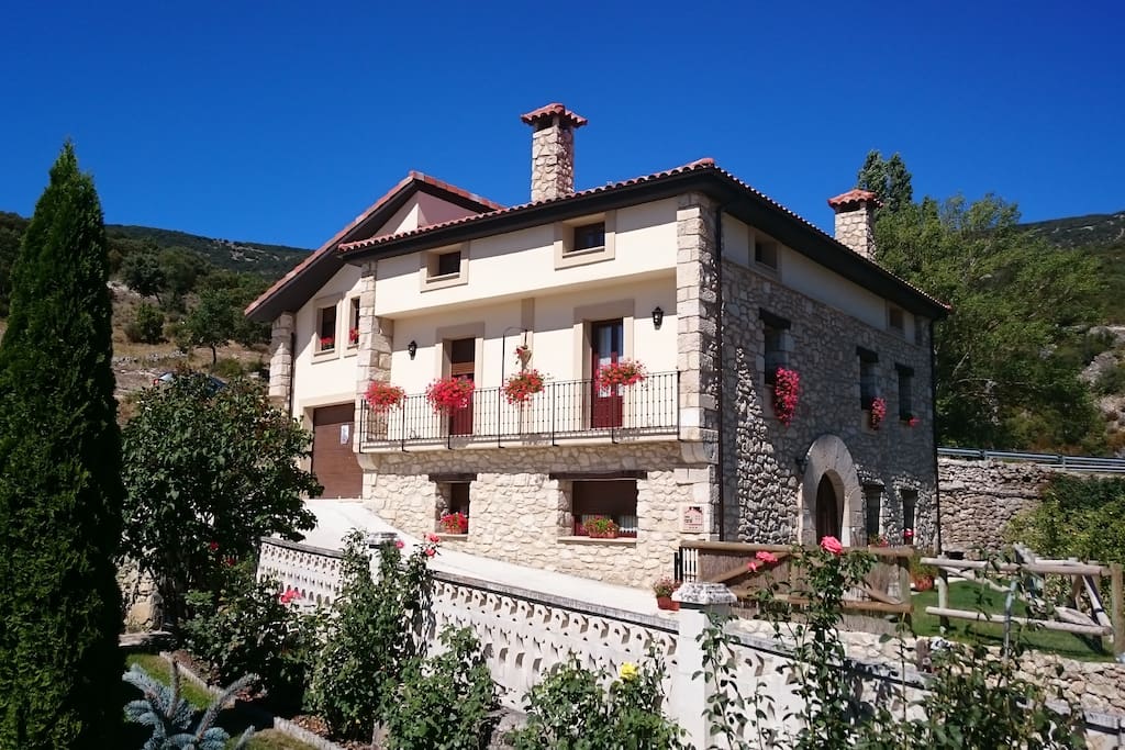 Exterior de Casa Rural Torres