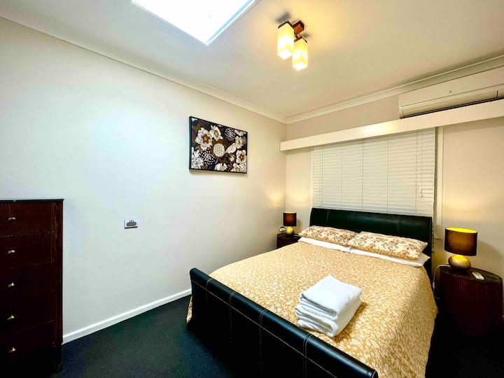 Bedroom 6 with Double Bed