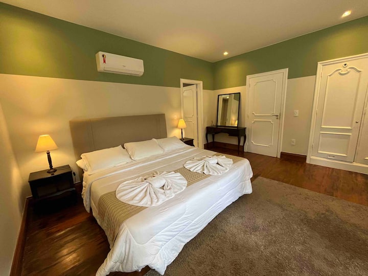 غرفة النوم 1