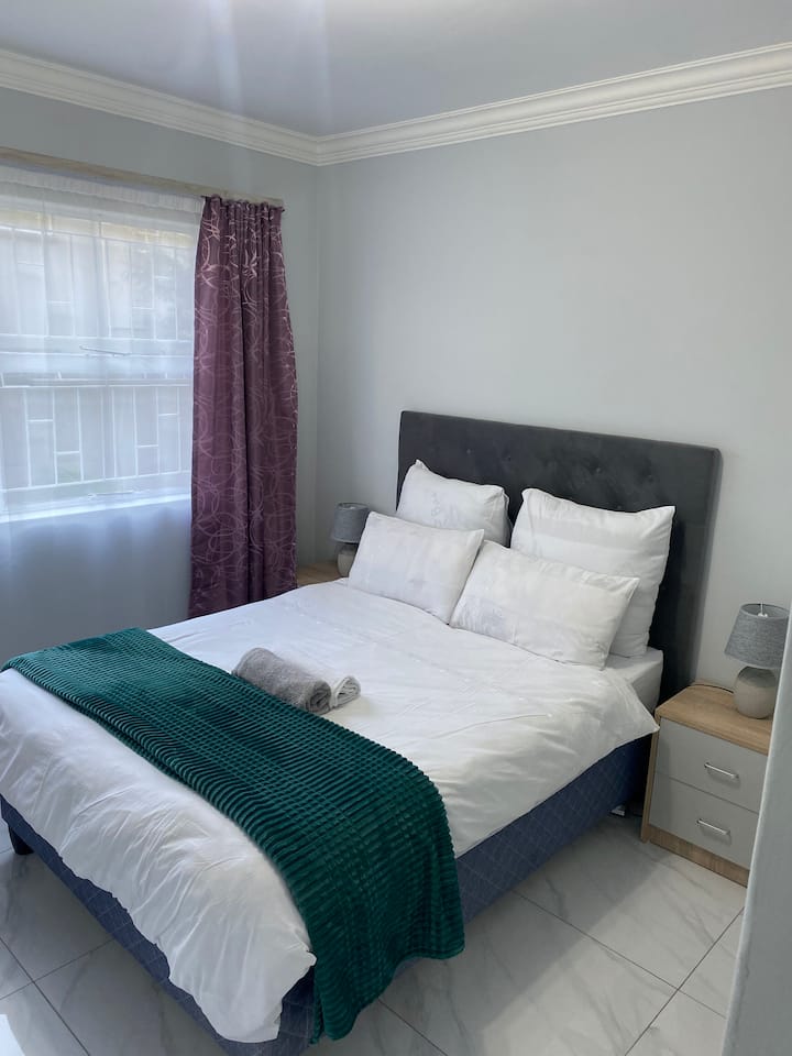 غرفة النوم 2