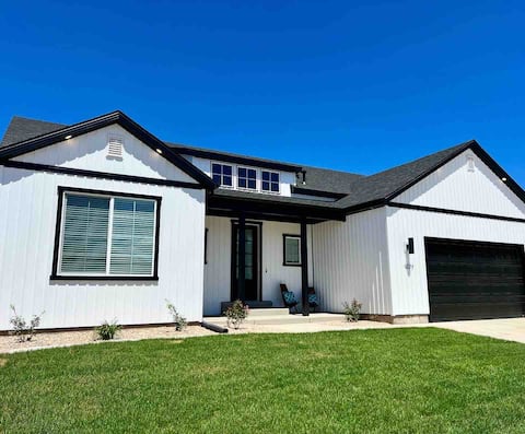 The Happy Homestead - near Brianhead & Cedar City