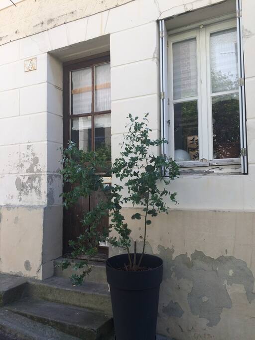 L'entrée principale de la maison