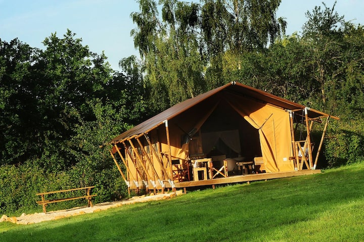 Luxury safari tents in Burgundy! - Tents for Rent in Colméry, Bourgogne,  France