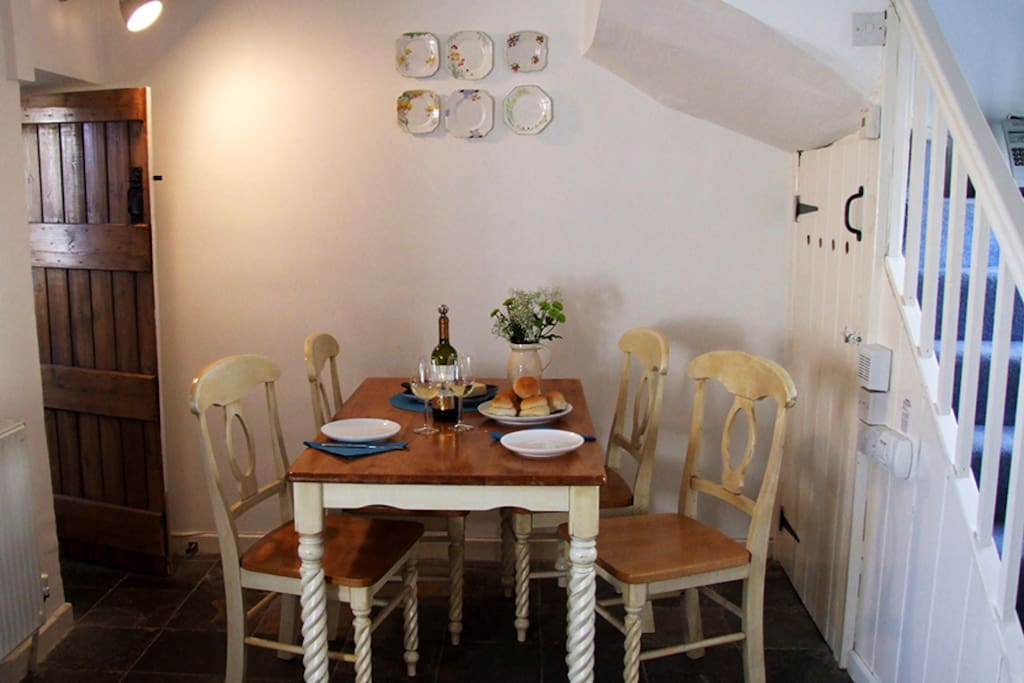 Dining area with five chairs