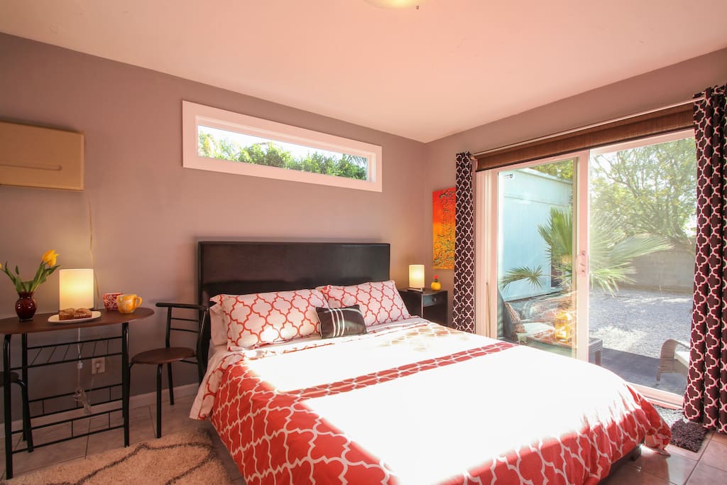 The suite is full of light with a beautiful view of the pool. What a great way to wake up!