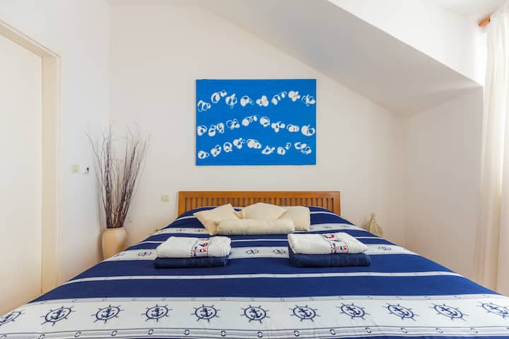 Საძინებელი 1