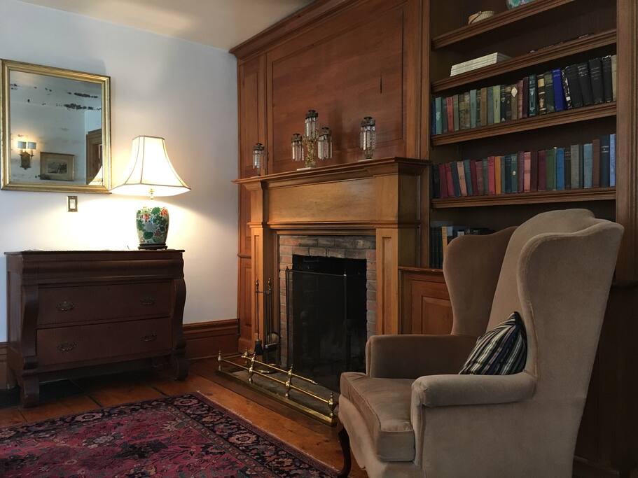 Fireplace in the bedroom