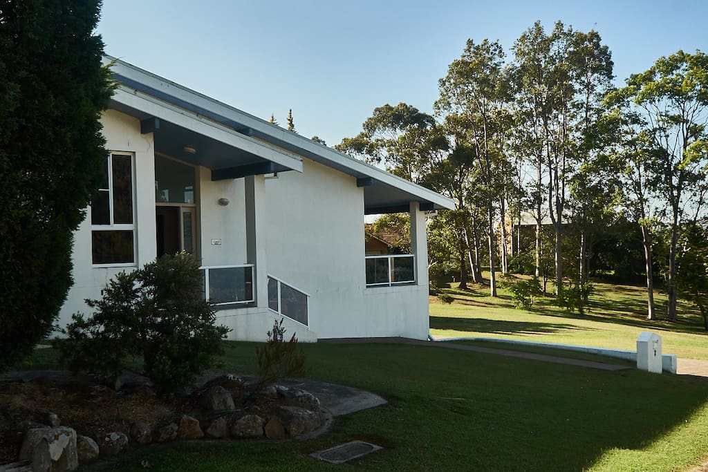 Front Entrance - overlooking reserve