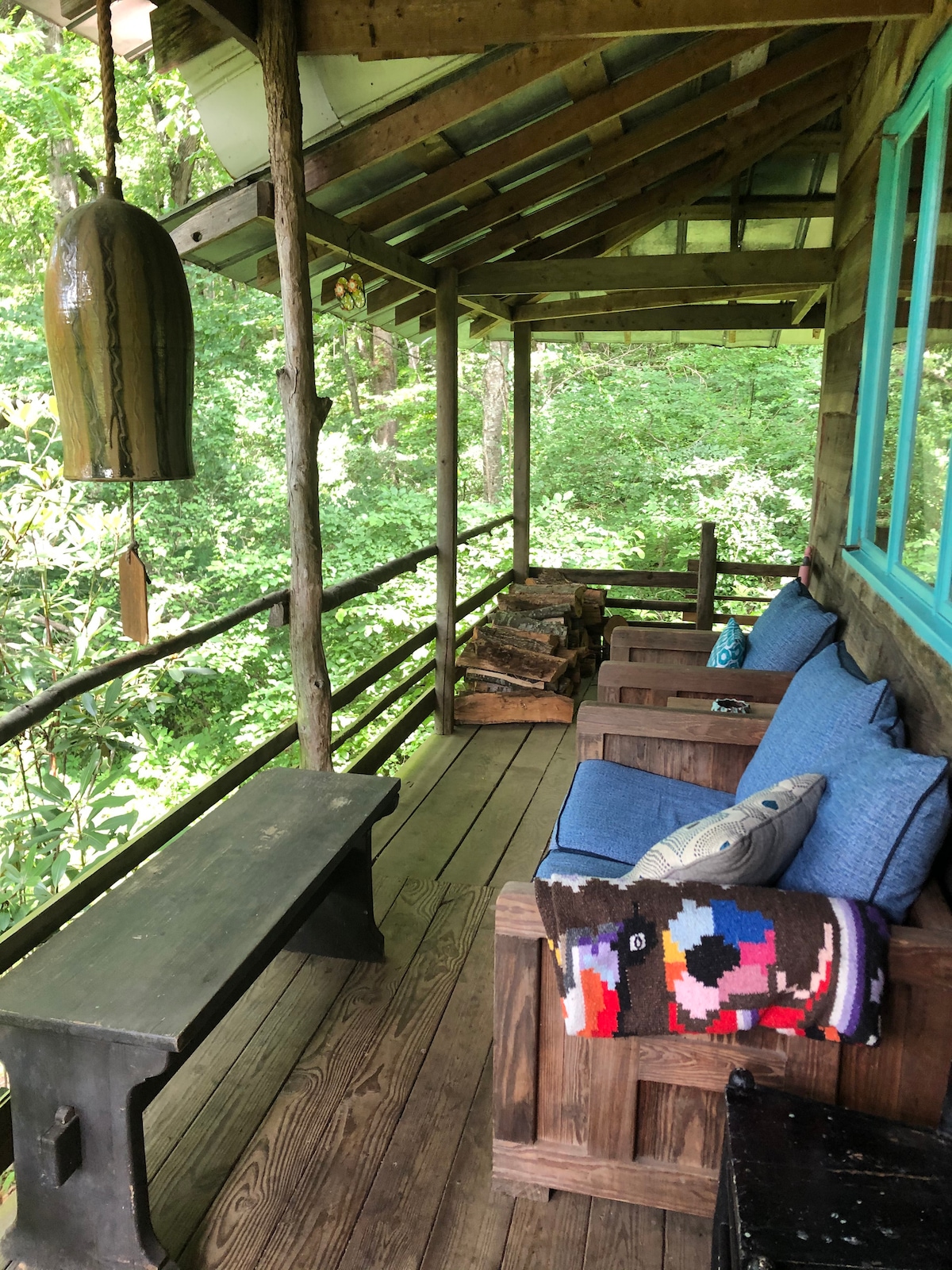 Mountain Eco Retreat Near Asheville Cabins For Rent In Leicester Photo Inspiration