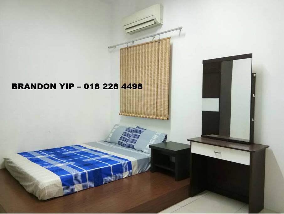 ROOM 2