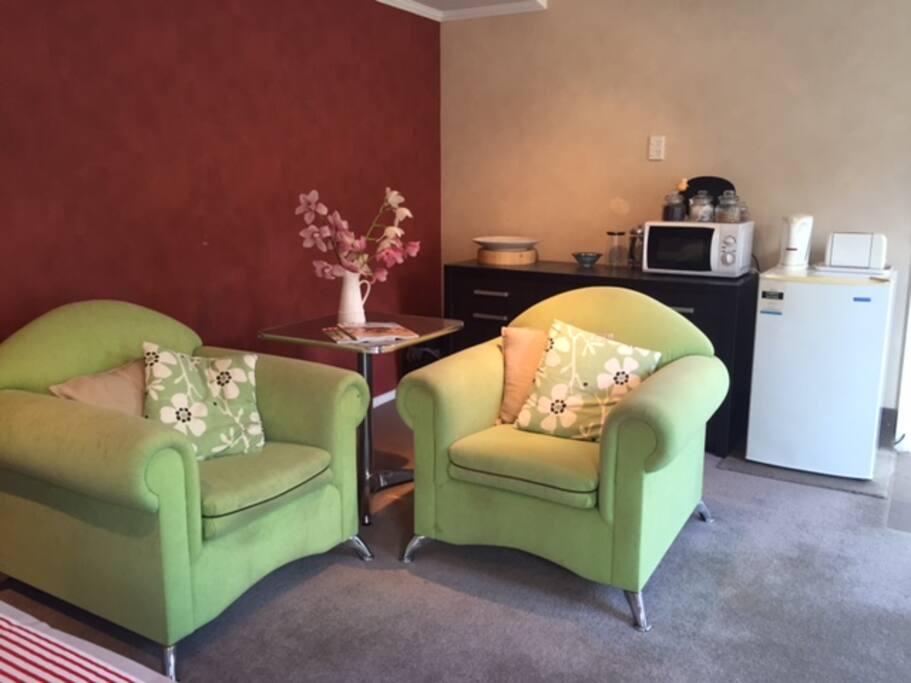Guesthouse indoor seating