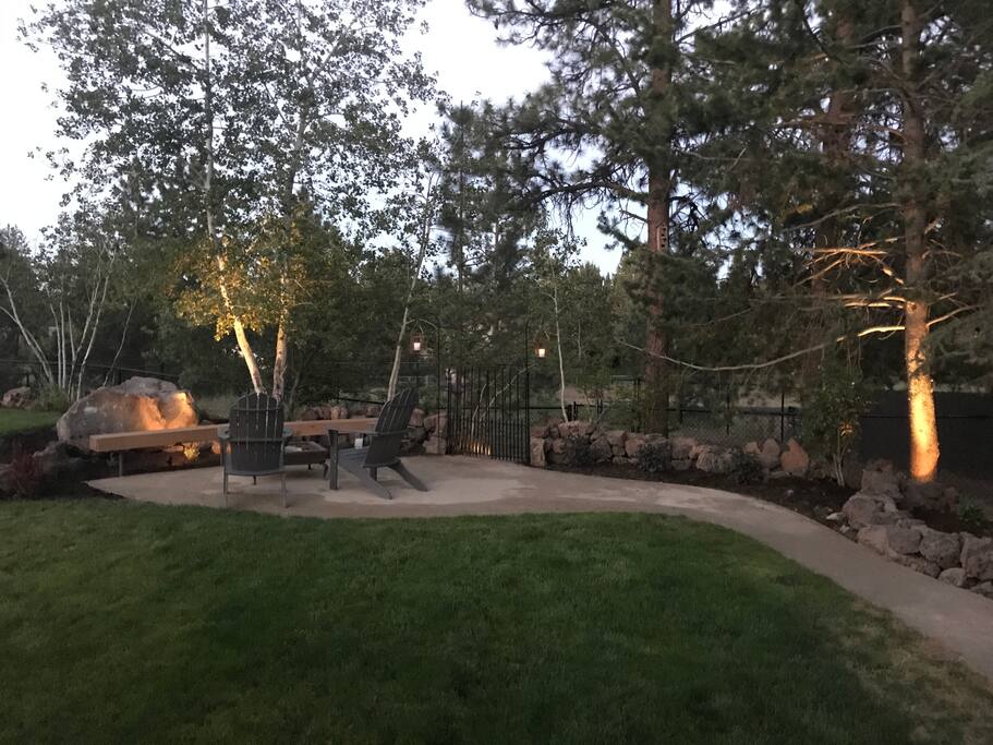 Beautiful place to enjoy the weather and have a fire.
