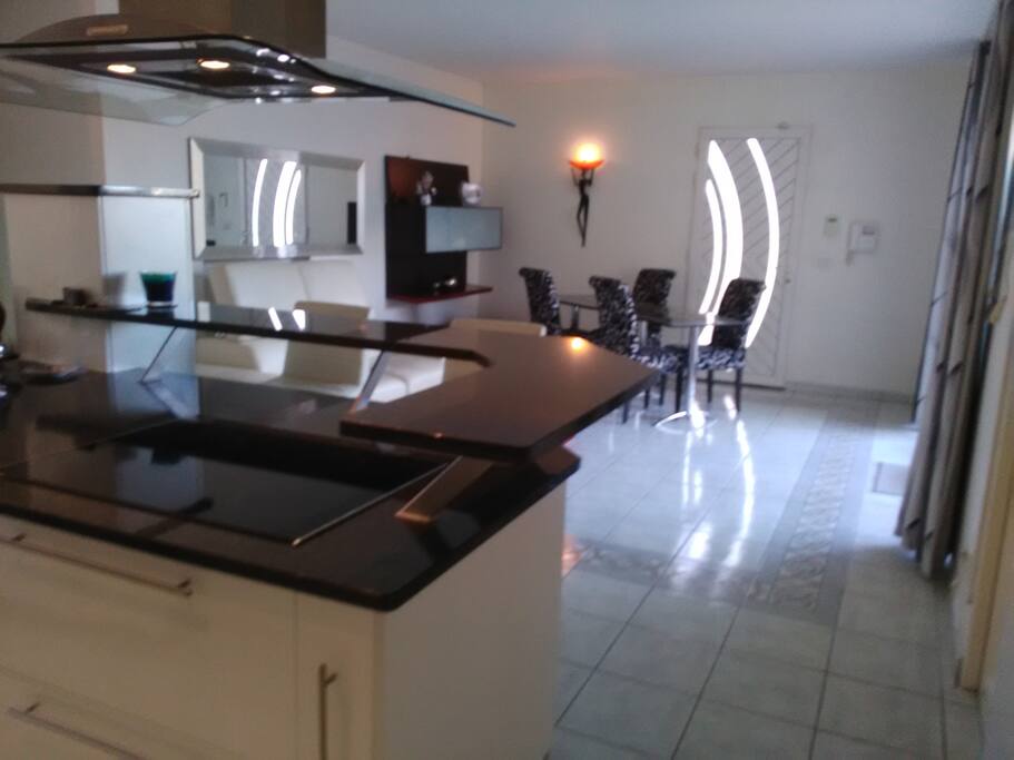 cuisine sur salon ouvert