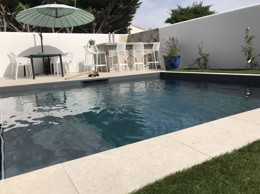 Piscine 4,5 x 4,5 avec Volet