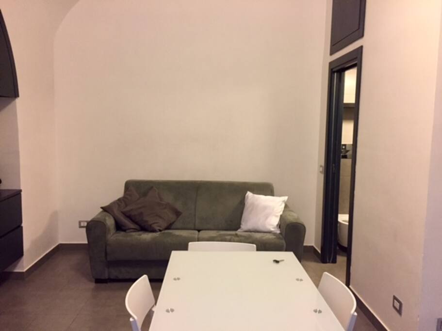 Divano letto modalità giorno