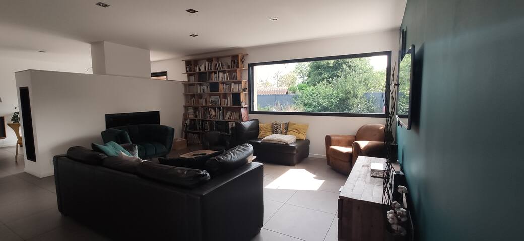 Villa de charme piscine au calme bordeaux bassin gallery image 4