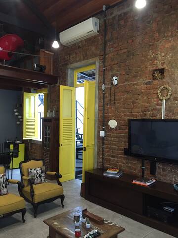 Casa confortável, 3 quadras do metrô. gallery image 4