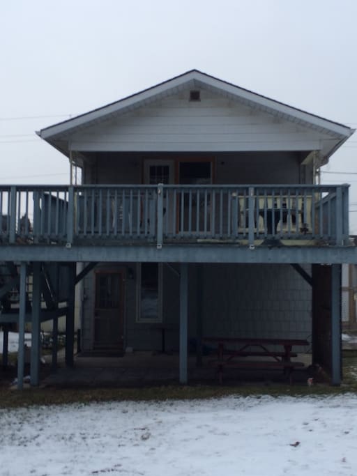 Big back deck and parking check out full you tube "13 Main Street weekend rentals grand bend " Guests stay on the top floor only. BBQ area and gazebo are down stairs.