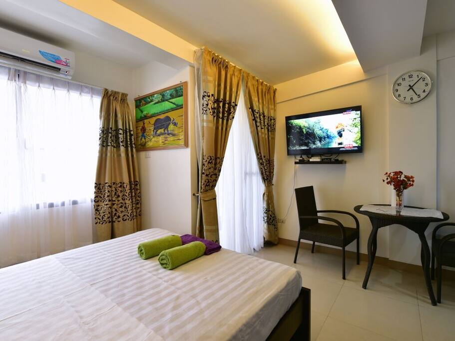 Bed & Rattan chairs