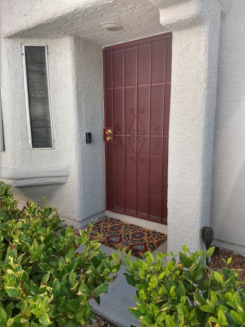 Cozy Las Vegas Living