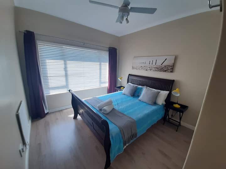 Chambre 2 avec lit Queen Size