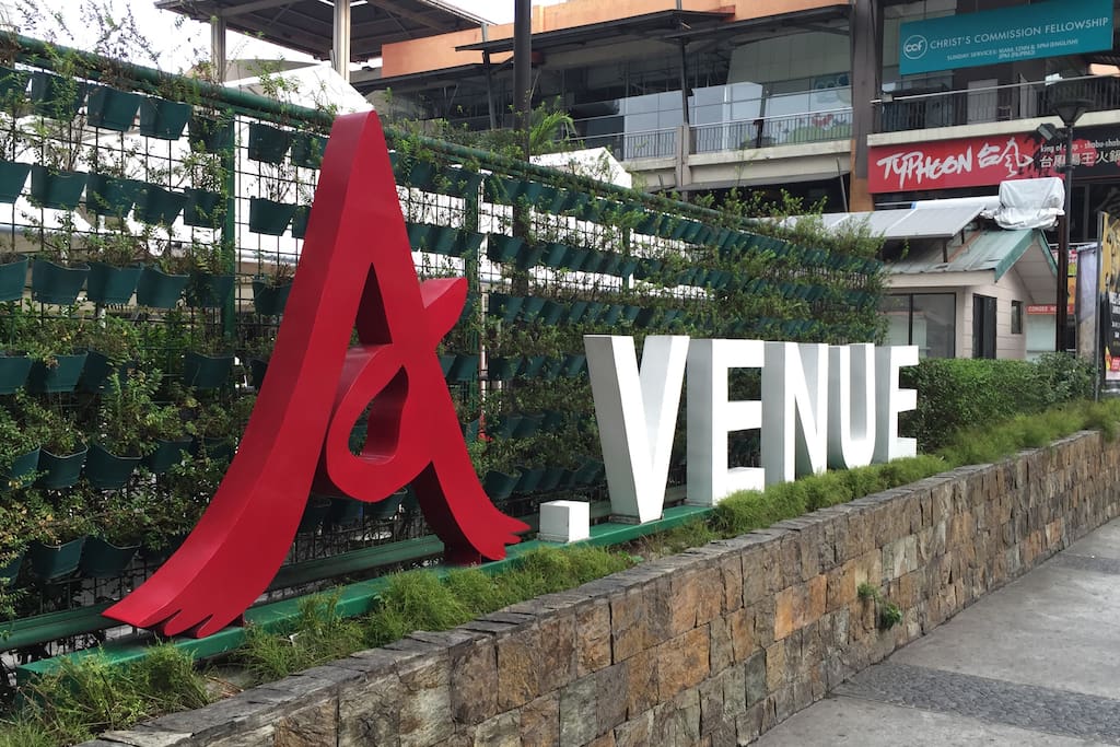 Makati Avenue Entrance