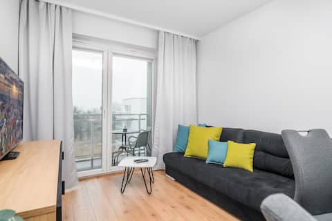 Successful Airbnb property: Spacious Apartment in Wroclaw | Parking and Balcon in Krzyki Partynice