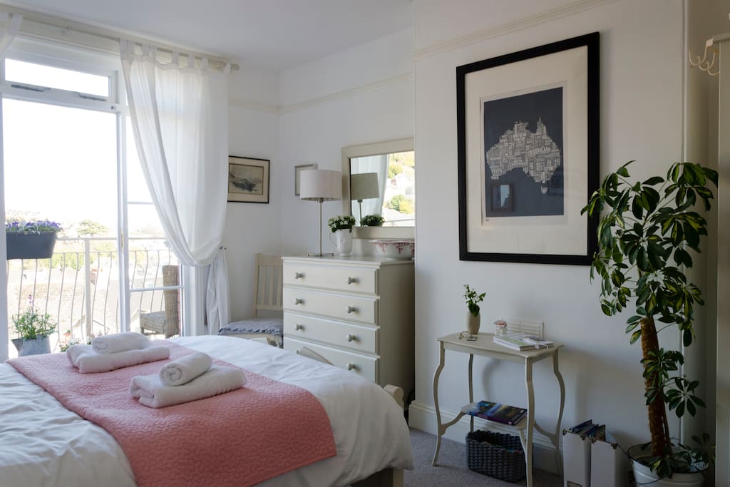 Balcony bedroom