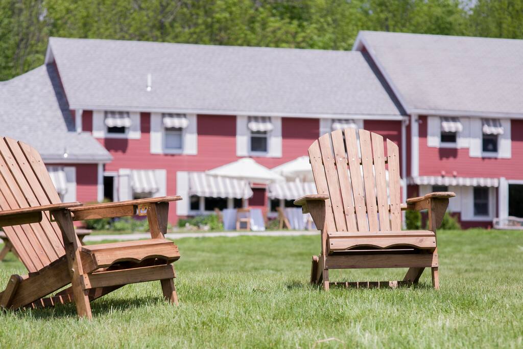 Outside the Inn
