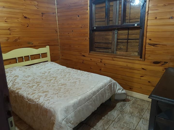 Camera da letto principale 2