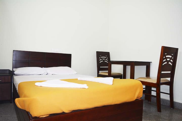 Слика 1 од „DELUXE DOUBLE ROOM AC“