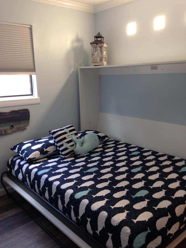 墨菲床可供2名小成人舒适入住