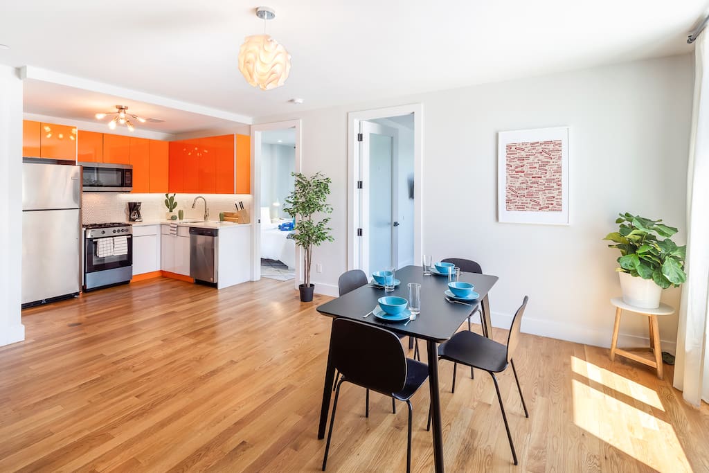 Dining/Kitchen