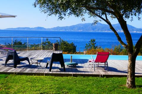 Last stays at -25% Apetra - Vue Sanguinaires