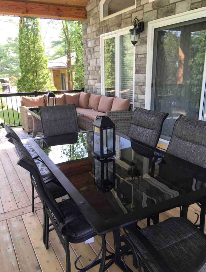 Wasagas Beach House. - Wasaga Beach