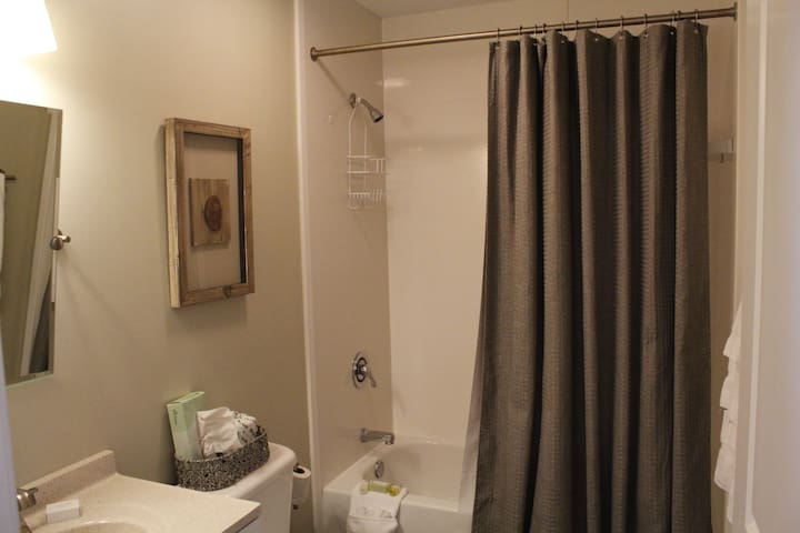 Georgia Gameday Center managed Airbnb listing 3