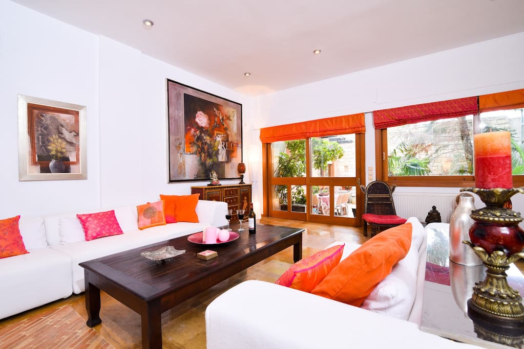 Amazing living room with comfortable sofas