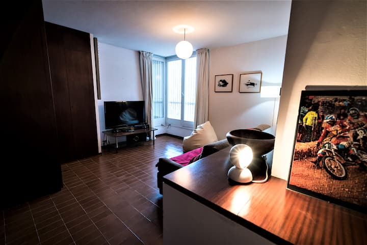 Televisión en el primer piso