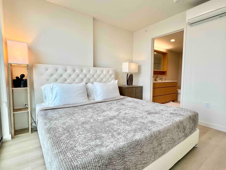 Dhomë gjumi kryesore, 1 krevat dopio "king"