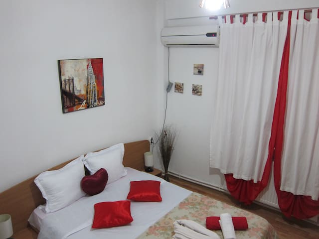 Airbnb Valu Lui Traian Vacation Rentals Places To Stay