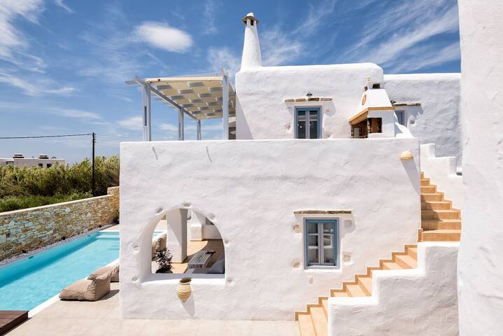 Villa Vanta I, 4 bedrooms, private swimming pool gallery image 2