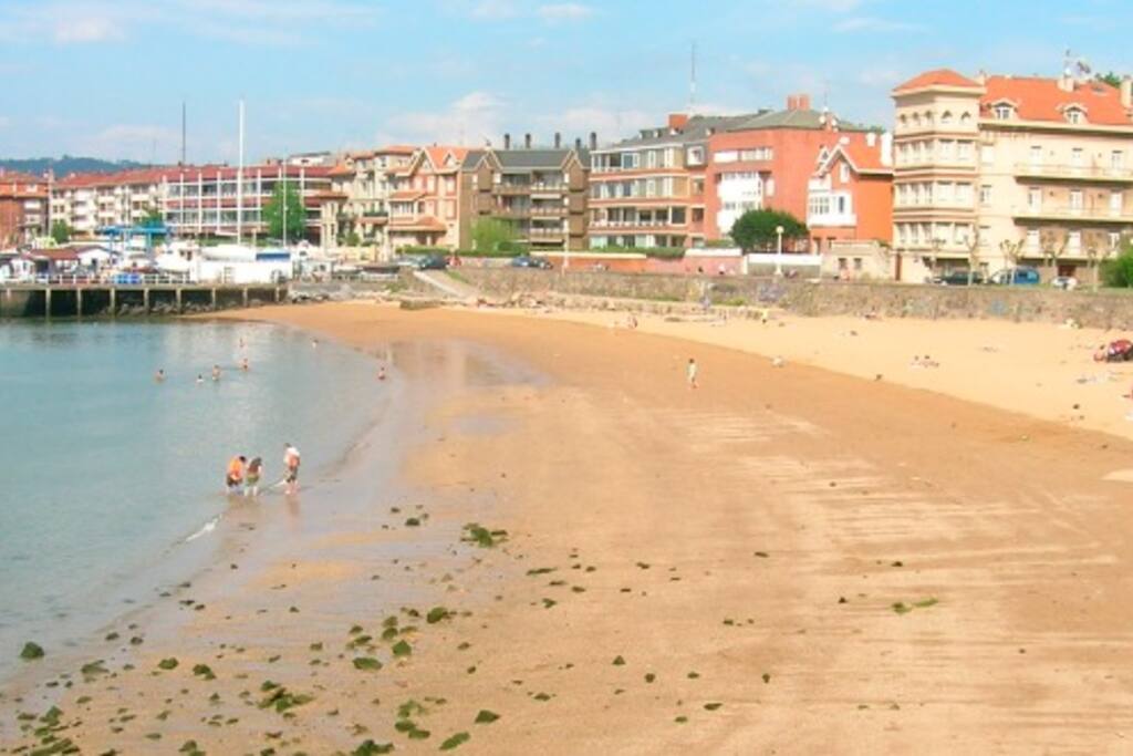 Playa de Las Arenas a 100m