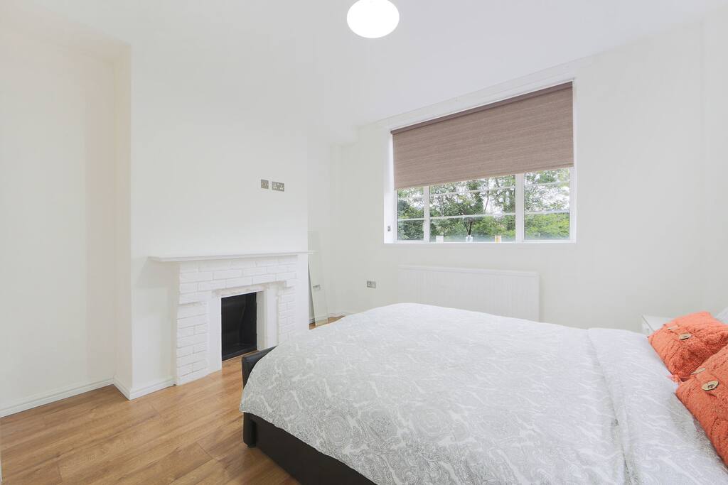Bedroom_2
